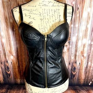 Faux leather tanktop